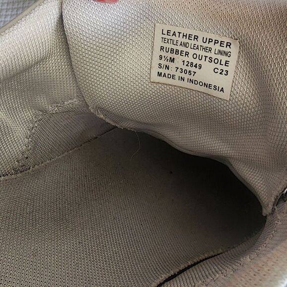 Tory Burch White Leather Sneakers with Low-Top Design some scratch - Picture 11 of 11